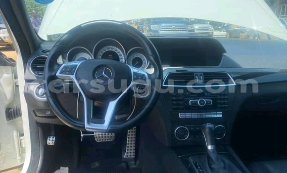 Acheter Occasion Voiture Mercedes-Benz C-Classe Autre à Ouagadougou, Burkina-Faso Acheter Occasion Voiture Mercedes-Benz C-Classe Autre à Ouagadougou, Burkina-Faso