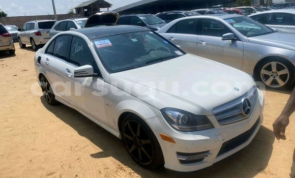 Acheter Occasion Voiture Mercedes-Benz C-Classe Autre à Ouagadougou, Burkina-Faso Acheter Occasion Voiture Mercedes-Benz C-Classe Autre à Ouagadougou, Burkina-Faso