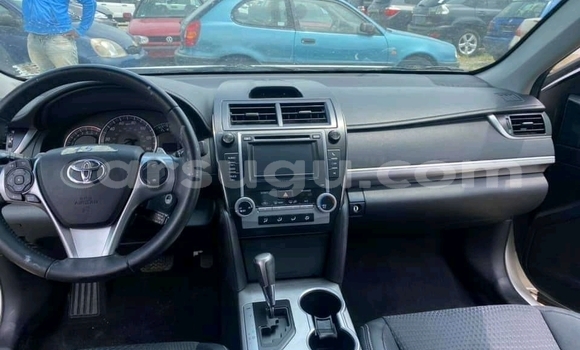 Buy Used Toyota Camry White Car in Ouagadougou in Burkina Faso Buy Used Toyota Camry White Car in Ouagadougou in Burkina Faso
