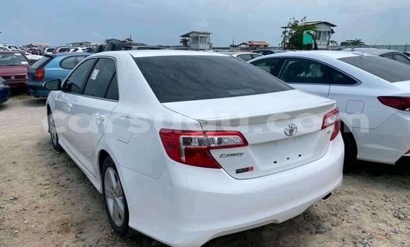 Buy Used Toyota Camry White Car in Ouagadougou in Burkina Faso Buy Used Toyota Camry White Car in Ouagadougou in Burkina Faso