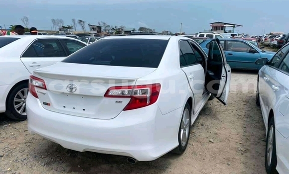Buy Used Toyota Camry White Car in Ouagadougou in Burkina Faso Buy Used Toyota Camry White Car in Ouagadougou in Burkina Faso