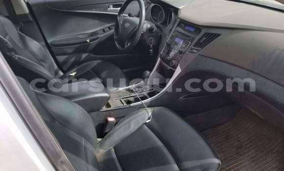 Acheter Occasion Voiture Hyundai Sonata Gris à Ouagadougou, Burkina-Faso Acheter Occasion Voiture Hyundai Sonata Gris à Ouagadougou, Burkina-Faso