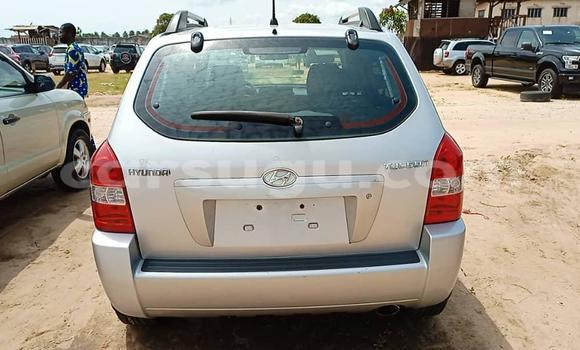 Acheter Neuf Voiture Hyundai Tucson Beige à Ouagadougou, Burkina-Faso Acheter Neuf Voiture Hyundai Tucson Beige à Ouagadougou, Burkina-Faso