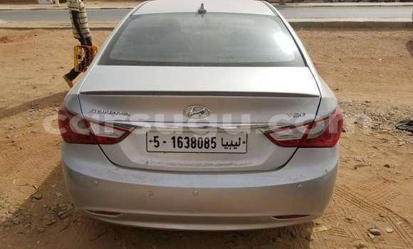 Acheter Occasion Voiture Hyundai Sonata Gris à Ouagadougou, Burkina-Faso Acheter Occasion Voiture Hyundai Sonata Gris à Ouagadougou, Burkina-Faso