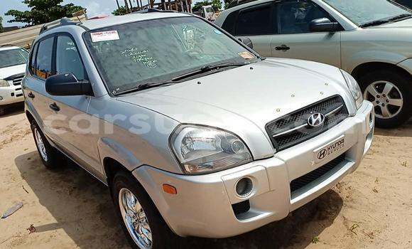 Acheter Neuf Voiture Hyundai Tucson Beige à Ouagadougou, Burkina-Faso Acheter Neuf Voiture Hyundai Tucson Beige à Ouagadougou, Burkina-Faso