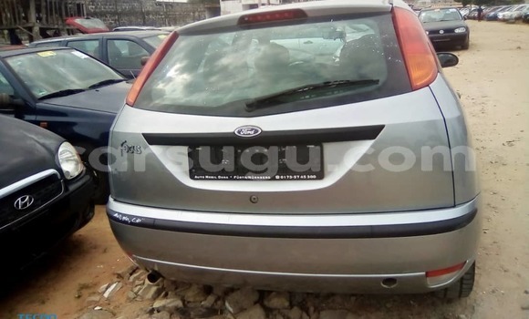 Acheter Occasion Voiture Ford Focus Gris à Ouagadougou, Burkina-Faso Acheter Occasion Voiture Ford Focus Gris à Ouagadougou, Burkina-Faso