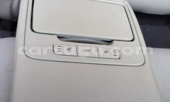 Acheter Import Voiture Hyundai Genesis Noir à Ouagadougou, Burkina-Faso Acheter Import Voiture Hyundai Genesis Noir à Ouagadougou, Burkina-Faso