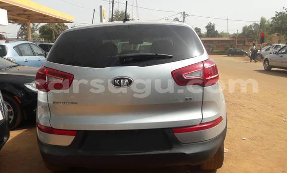 Acheter Occasion Voiture Kia Sportage Gris à Ouagadougou, Burkina-Faso Acheter Occasion Voiture Kia Sportage Gris à Ouagadougou, Burkina-Faso