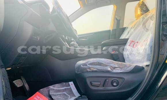 Acheter Import Voiture Toyota RAV4 Blanc à Ouagadougou, Burkina-Faso Acheter Import Voiture Toyota RAV4 Blanc à Ouagadougou, Burkina-Faso