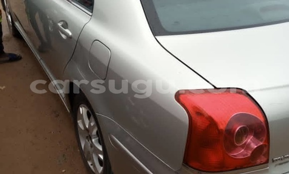 Acheter Occasion Voiture Toyota Avensis Gris à Ouagadougou, Burkina-Faso Acheter Occasion Voiture Toyota Avensis Gris à Ouagadougou, Burkina-Faso