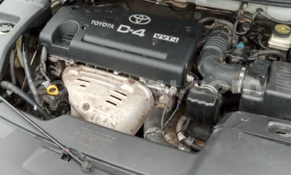 Acheter Occasion Voiture Toyota Avensis Gris à Ouagadougou, Burkina-Faso Acheter Occasion Voiture Toyota Avensis Gris à Ouagadougou, Burkina-Faso