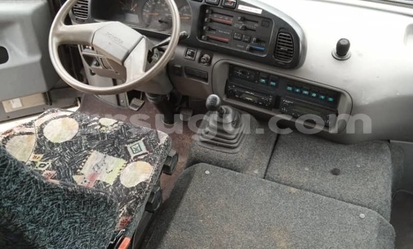 Acheter Occasion Voiture Toyota Opa Gris à Ouagadougou, Burkina-Faso Acheter Occasion Voiture Toyota Opa Gris à Ouagadougou, Burkina-Faso