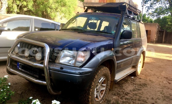 Sayi Na hannu Toyota Land Cruiser Prado Blue Mota in Ouagadougou a Burkina Faso
