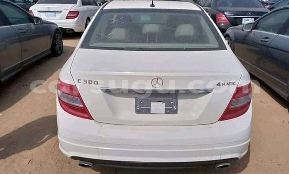 Buy Used Mercedes-Benz 4Matic Other Car in Ouagadougou in Burkina Faso Buy Used Mercedes-Benz 4Matic Other Car in Ouagadougou in Burkina Faso