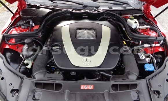 Acheter Occasion Voiture Mercedes-Benz C–Class Rouge à Ouahigouya, Burkina-Faso Acheter Occasion Voiture Mercedes-Benz C–Class Rouge à Ouahigouya, Burkina-Faso