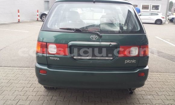 Acheter Occasion Voiture Toyota Picnic Vert à Gorom–Gorom, Oudalan Acheter Occasion Voiture Toyota Picnic Vert à Gorom–Gorom, Oudalan