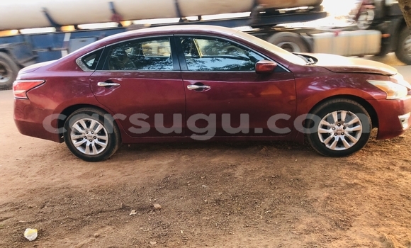 Acheter Import Voiture Nissan Altima Rouge à Ouagadougou, Burkina-Faso