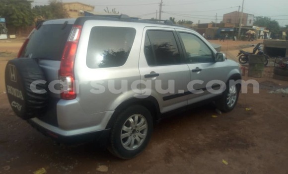 Buy Used Honda CR–V Silver Car in Ouagadougou in Burkina Faso