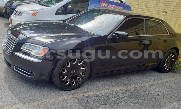Acheter Occasion Voiture Chrysler 300 Noir à Ouagadougou, Burkina-Faso