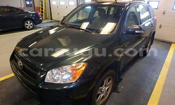 Acheter Occasion Voiture Toyota RAV4 Noir à Ouagadougou au Burkina-Faso Acheter Occasion Voiture Toyota RAV4 Noir à Ouagadougou au Burkina-Faso