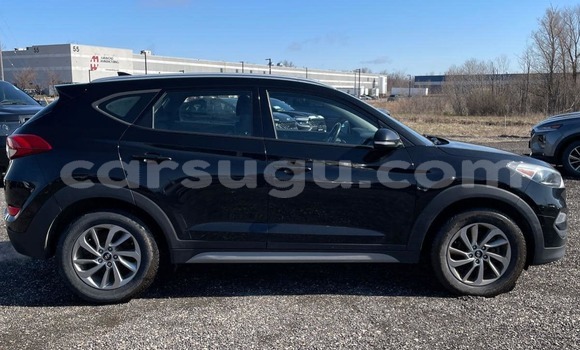 Acheter Occasion Voiture Hyundai Tucson Noir à Ouagadougou, Burkina-Faso Acheter Occasion Voiture Hyundai Tucson Noir à Ouagadougou, Burkina-Faso