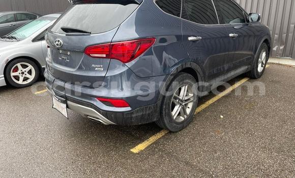 Acheter Occasion Voiture Hyundai Santa Fe Bleu à Ouagadougou, Burkina-Faso Acheter Occasion Voiture Hyundai Santa Fe Bleu à Ouagadougou, Burkina-Faso