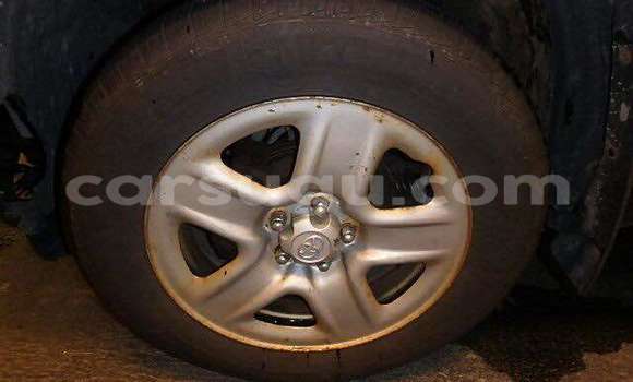 Acheter Occasion Voiture Toyota RAV4 Noir à Ouagadougou, Burkina-Faso Acheter Occasion Voiture Toyota RAV4 Noir à Ouagadougou, Burkina-Faso