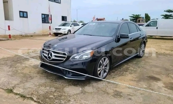 Acheter Occasion Voiture Mercedes-Benz E–Class Autre à Ouagadougou, Burkina-Faso Acheter Occasion Voiture Mercedes-Benz E–Class Autre à Ouagadougou, Burkina-Faso