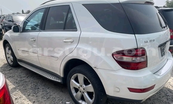Acheter Occasion Voiture Mercedes-Benz ML–Class Autre à Ouagadougou, Burkina-Faso Acheter Occasion Voiture Mercedes-Benz ML–Class Autre à Ouagadougou, Burkina-Faso