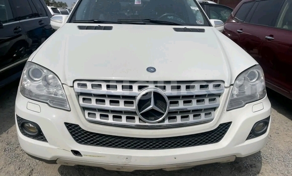 Acheter Occasion Voiture Mercedes-Benz ML–Class Autre à Ouagadougou, Burkina-Faso Acheter Occasion Voiture Mercedes-Benz ML–Class Autre à Ouagadougou, Burkina-Faso