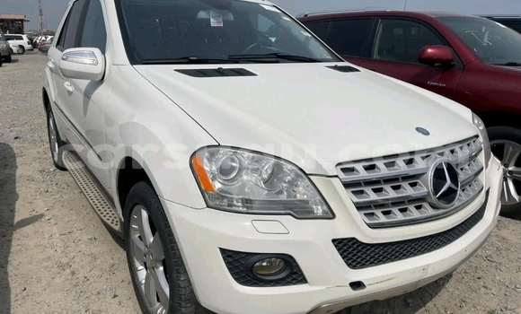 Acheter Occasion Voiture Mercedes-Benz ML–Class Autre à Ouagadougou, Burkina-Faso Acheter Occasion Voiture Mercedes-Benz ML–Class Autre à Ouagadougou, Burkina-Faso