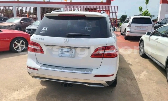 Acheter Occasion Voiture Mercedes-Benz ML–Class Autre à Ouagadougou, Burkina-Faso Acheter Occasion Voiture Mercedes-Benz ML–Class Autre à Ouagadougou, Burkina-Faso