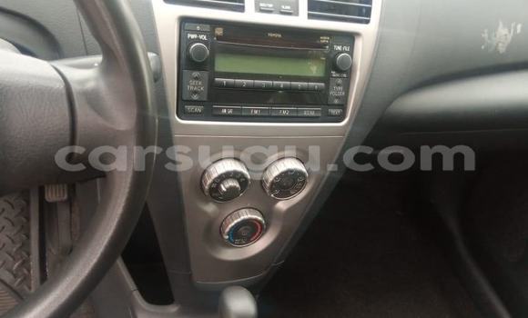 Acheter Occasion Voiture Toyota Yaris Gris à Ouagadougou, Burkina-Faso Acheter Occasion Voiture Toyota Yaris Gris à Ouagadougou, Burkina-Faso