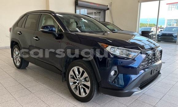 Sayi Na hannu Toyota RAV4 Black Mota in Ouagadougou a Burkina Faso Sayi Na hannu Toyota RAV4 Black Mota in Ouagadougou a Burkina Faso