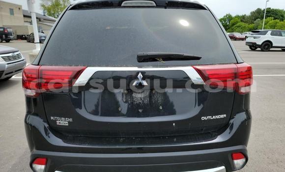 Sayi Na hannu Mitsubishi Outlander Black Mota in Ouagadougou a Burkina Faso Sayi Na hannu Mitsubishi Outlander Black Mota in Ouagadougou a Burkina Faso