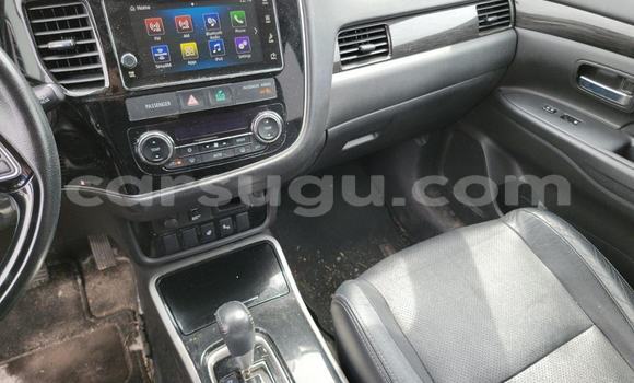 Sayi Na hannu Mitsubishi Outlander Black Mota in Ouagadougou a Burkina Faso Sayi Na hannu Mitsubishi Outlander Black Mota in Ouagadougou a Burkina Faso