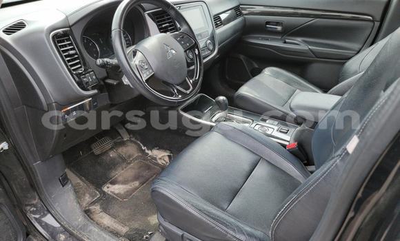 Sayi Na hannu Mitsubishi Outlander Black Mota in Ouagadougou a Burkina Faso Sayi Na hannu Mitsubishi Outlander Black Mota in Ouagadougou a Burkina Faso