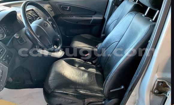 Sayi Na hannu Hyundai Tucson Azurfa Mota in Ouagadougou a Burkina Faso Sayi Na hannu Hyundai Tucson Azurfa Mota in Ouagadougou a Burkina Faso