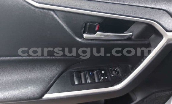 Sayi Na hannu Toyota RAV4 Azurfa Mota in Ouagadougou a Burkina Faso Sayi Na hannu Toyota RAV4 Azurfa Mota in Ouagadougou a Burkina Faso