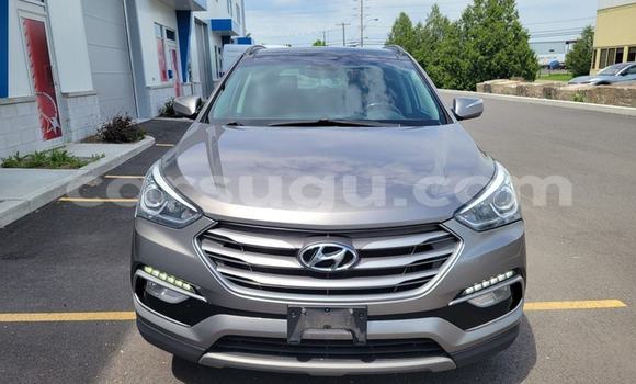 Sayi Na hannu Hyundai Santa Fe Azurfa Mota in Ouagadougou a Burkina Faso Sayi Na hannu Hyundai Santa Fe Azurfa Mota in Ouagadougou a Burkina Faso