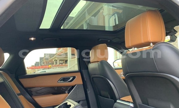 Sayi Na hannu Land Rover Range Rover Velar White Mota in Ouagadougou a Burkina Faso Sayi Na hannu Land Rover Range Rover Velar White Mota in Ouagadougou a Burkina Faso