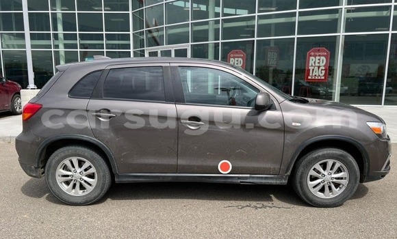 Sayi Na hannu Mitsubishi RVR Brown Mota in Ouagadougou a Burkina Faso Sayi Na hannu Mitsubishi RVR Brown Mota in Ouagadougou a Burkina Faso