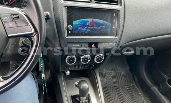 Sayi Na hannu Mitsubishi RVR Brown Mota in Ouagadougou a Burkina Faso Sayi Na hannu Mitsubishi RVR Brown Mota in Ouagadougou a Burkina Faso