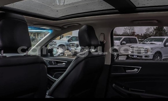 Sayi Na hannu Ford Edge Black Mota in Ouagadougou a Burkina Faso Sayi Na hannu Ford Edge Black Mota in Ouagadougou a Burkina Faso