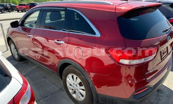 Sayi Na hannu Kia Sorento Red Mota in Ouagadougou a Burkina Faso Sayi Na hannu Kia Sorento Red Mota in Ouagadougou a Burkina Faso
