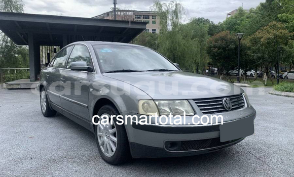 Acheter Occasion Voiture Volkswagen Passat Gris à Sindou, Leraba Acheter Occasion Voiture Volkswagen Passat Gris à Sindou, Leraba