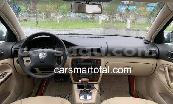 Buy Used Volkswagen Passat Silver Car in Sindou in Leraba Buy Used Volkswagen Passat Silver Car in Sindou in Leraba