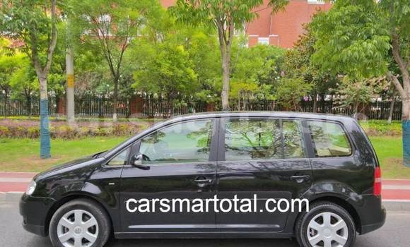 Buy Used Volkswagen Touran Silver Car in Tenkodogo in Burkina Faso Buy Used Volkswagen Touran Silver Car in Tenkodogo in Burkina Faso