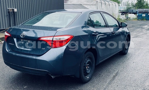 Sayi Na hannu Toyota Corolla Blue Mota in Ouagadougou a Burkina Faso Sayi Na hannu Toyota Corolla Blue Mota in Ouagadougou a Burkina Faso