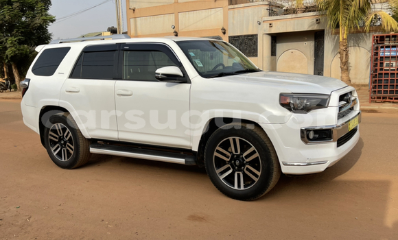 Acheter Occasion Voiture Toyota 4Runner Blanc à Ouagadougou, Burkina-Faso